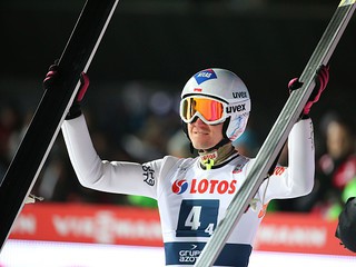 Stoch wygrał kwalifikacje, Polska szósta w Kuopio 