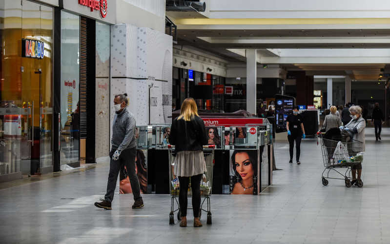 "Dziennik Gazeta Prawna": The Polish government is considering opening shopping malls