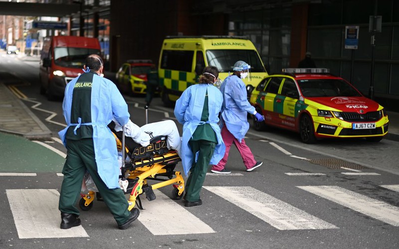 UK: 1 725 nowych zgonów na Covid-19. To drugi najwyższy bilans pandemii