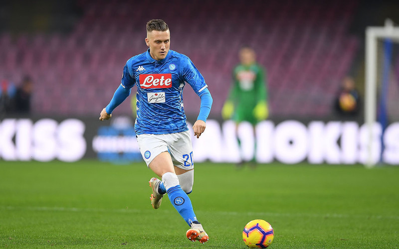 Napoli hold off Spezia to reach Italian Cup last four