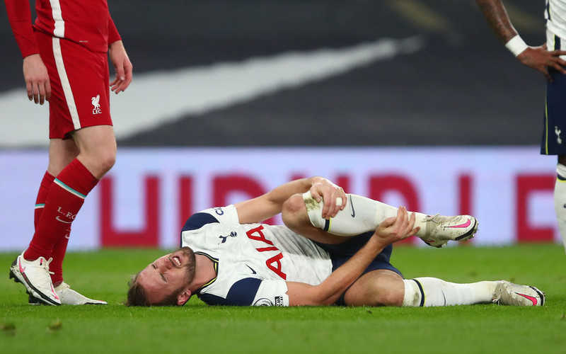 Harry Kane 'out for a few weeks' after suffering another ankle injury
