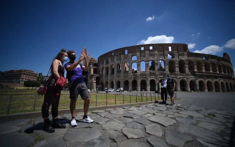 Rome museums to reopen as Italy eases covid-19 restrictions