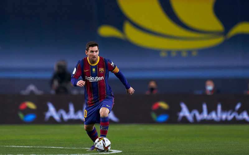"El Mundo": Messi's contract guarantees him 555 million euros
