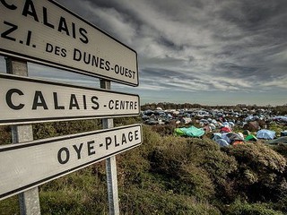 Mieszkańcy Calais: "Nie czujemy się bezpiecznie, tracimy turystów" (WIDEO)