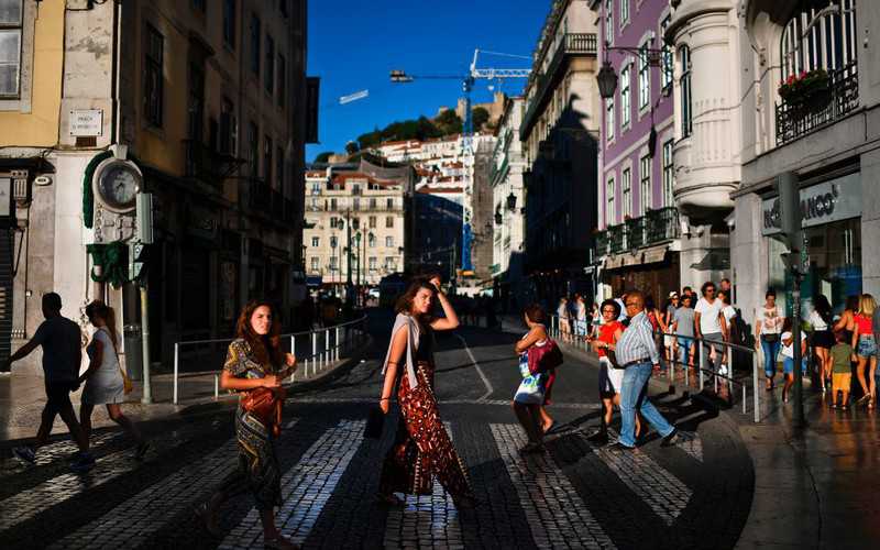 Portugalczycy coraz bardziej zainteresowani emigracją do UK