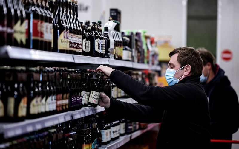 ONS: Record number of deaths in the UK due to alcohol