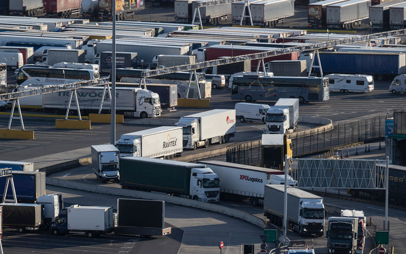 Exports from UK to EU down 68% since Brexit trade deal, say hauliers