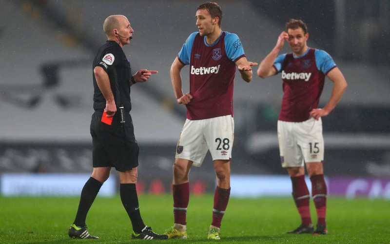 Mike Dean: Referee notifies police over death threats to family