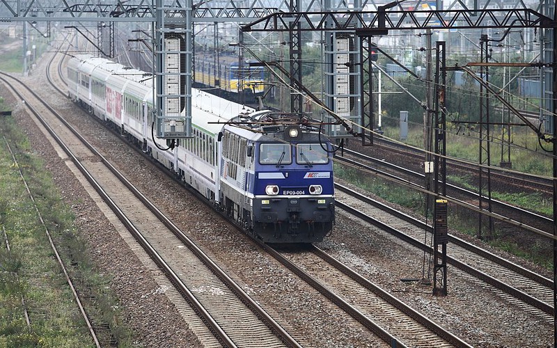 PKP Intercity: More and more trains and carriages equipped with Wi-Fi