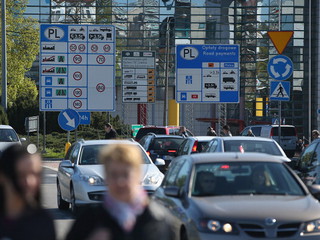 Polska przywróci kontrole na przejściach granicznych
