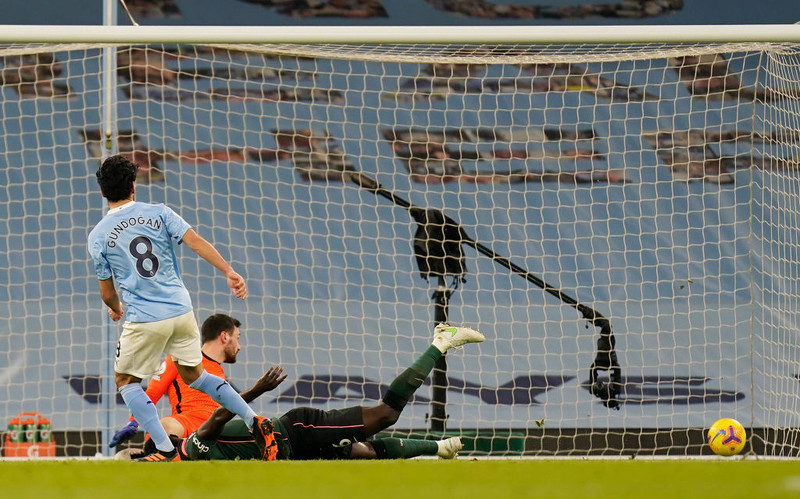 Gündogan doubles up in Manchester City's comfortable win over Tottenham