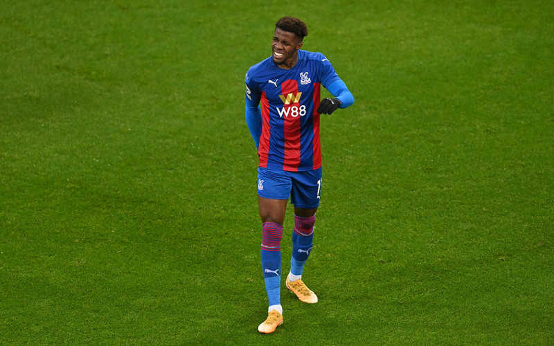 'Unless there is action on racism, don't speak to me' - Zaha to stop taking the knee before matches