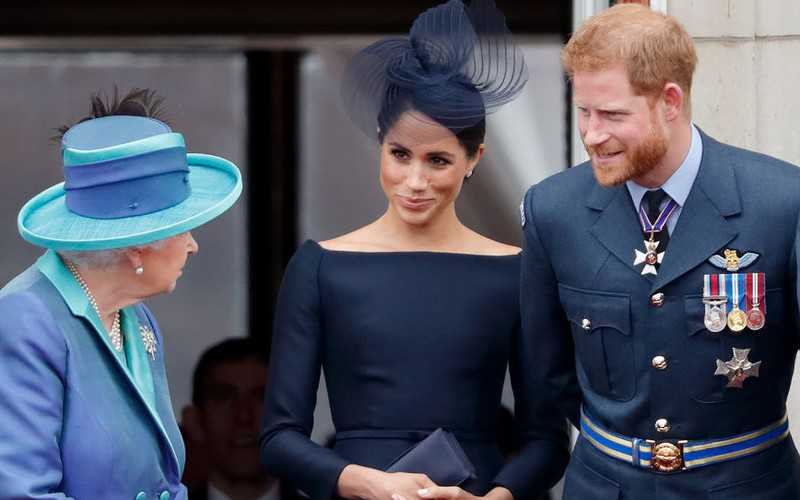 Elżbieta II potwierdza: Harry i Meghan nie wrócą do rodziny królewskiej