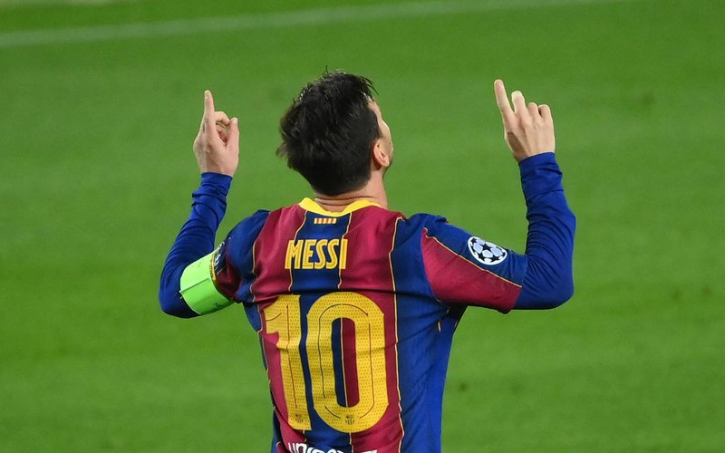 Barcelona's Messi breaks Xavi's club La Liga appearance record vs. Cadiz