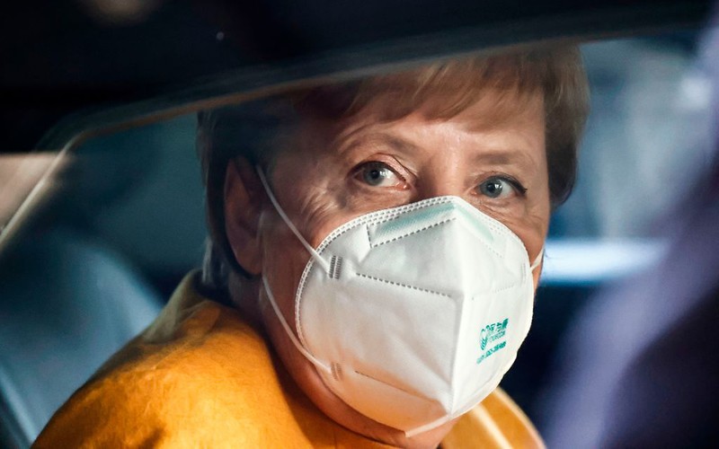 Germany's Merkel proposes 3-stage plan to lift virus curbs: sources