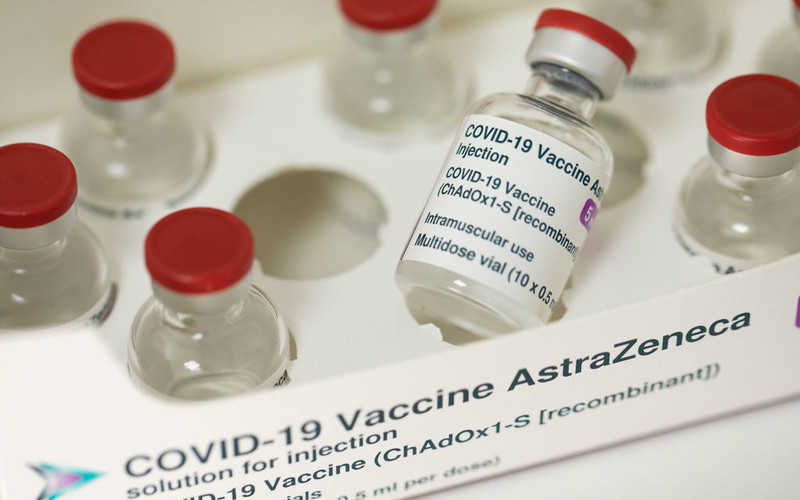 Single vaccine jab linked to 85% and 94% drop in risk of coronavirus hospital admissions in UK
