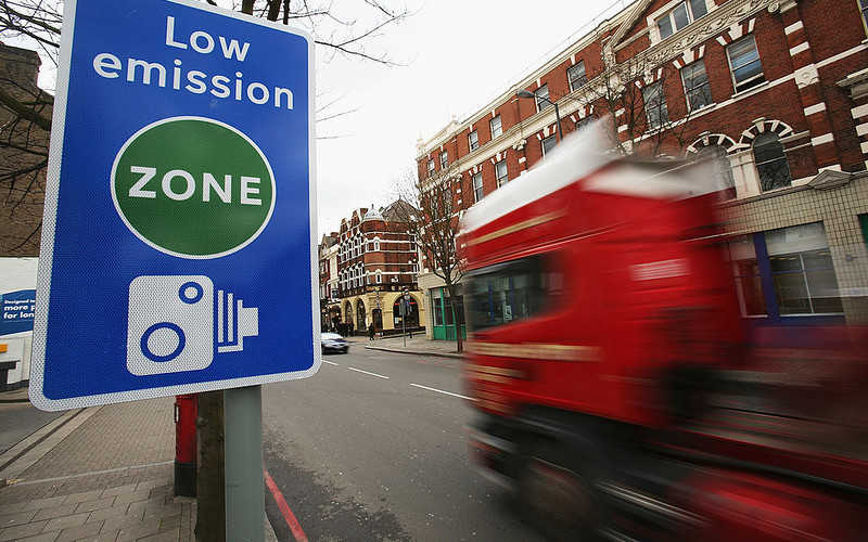 Londyn: Od dzisiaj wyższa "ekologiczna opłata" dla ciężarówek