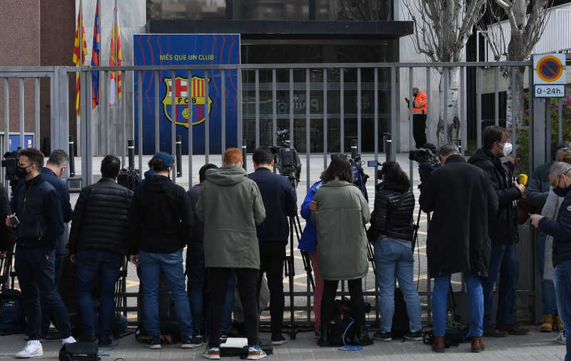 Policja w siedzibie FC Barcelona. Były prezes klubu zatrzymany