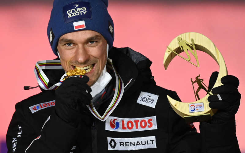 Ski World Cup: Piotr Żyła received the gold medal