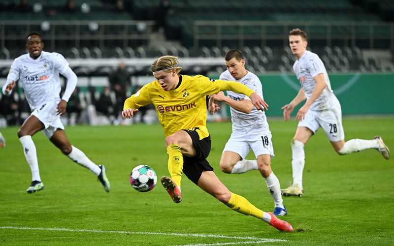 Borussia Dortmund Beat Monchengladbach to reach the DFB Pokal semi final