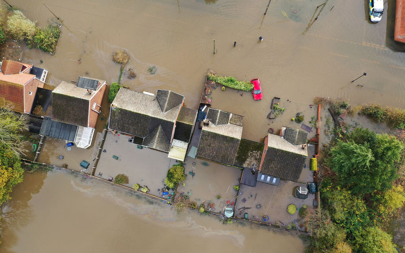 Naukowcy: Co najmniej 1 500 Brytyjczyków zginęło od 2000 r. przez zmiany klimatu