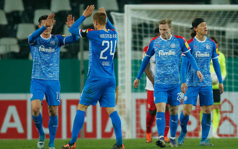 Puchar Niemiec: Holstein Kiel po raz pierwszy w historii w półfinale