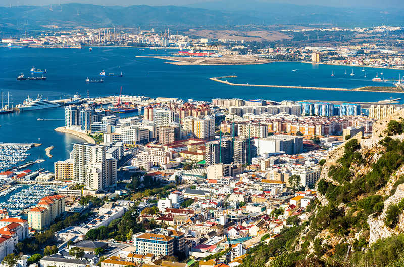 Gibraltar zamierza jako pierwszy w Europie zaszczepić całą populację
