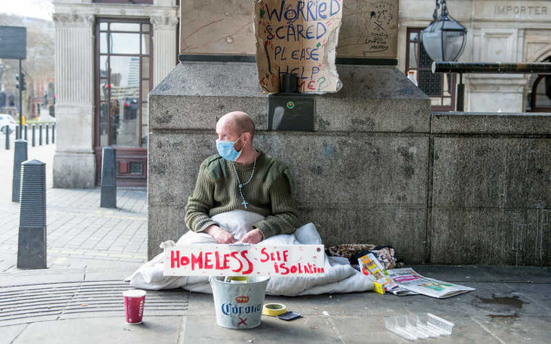 UK będzie szczepić bezdomnych. Trafili do priorytetowej grupy
