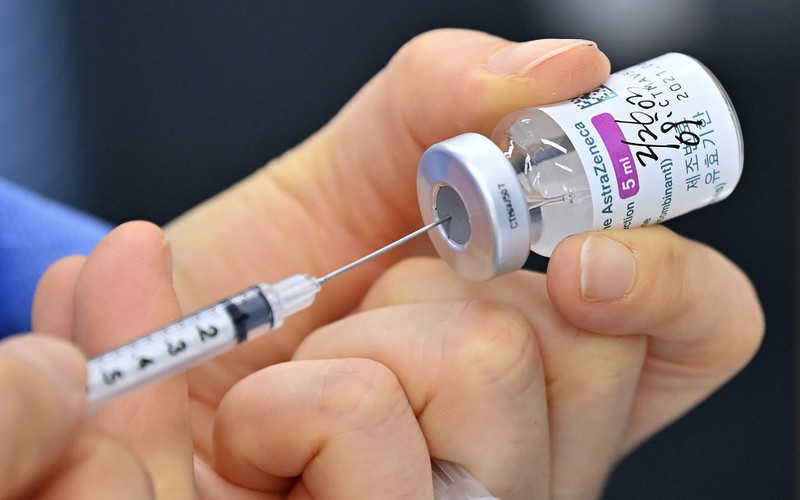 Oxford-AstraZeneca: EU says 'no indication' vaccine linked to clots
