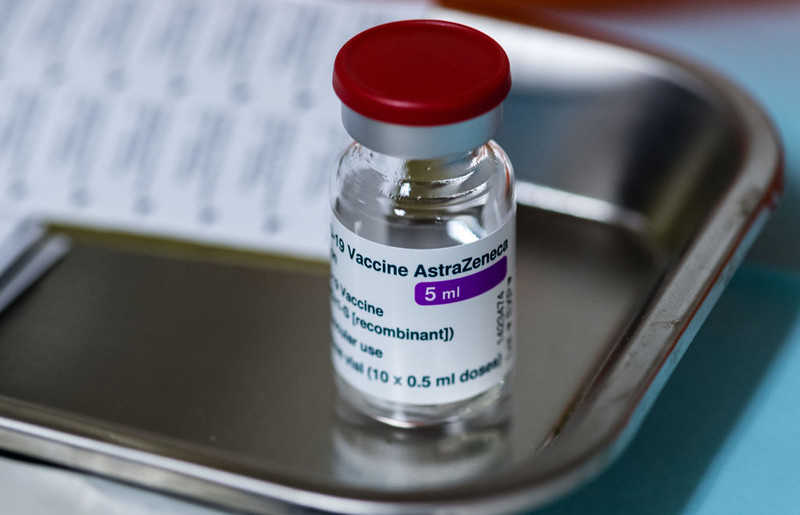 Szczepienia preparatem AstraZeneca wstrzymane przez kolejne kraje