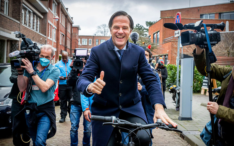 Dutch election: PM Mark Rutte claims victory and fourth term