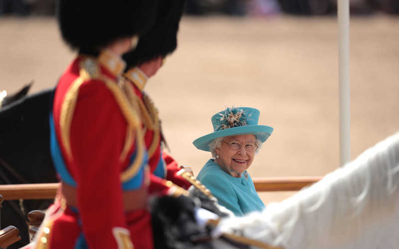 Elżbieta II nie będzie obchodzić swoich urodzin. Uroczysta parada odwołana