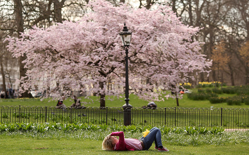 Temperatures set to hit 18C next week as outdoor gatherings allowed again