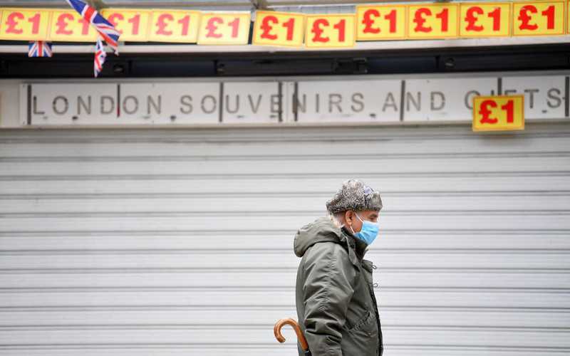 UK przedłuża przepisy epidemiczne o kolejne pół roku