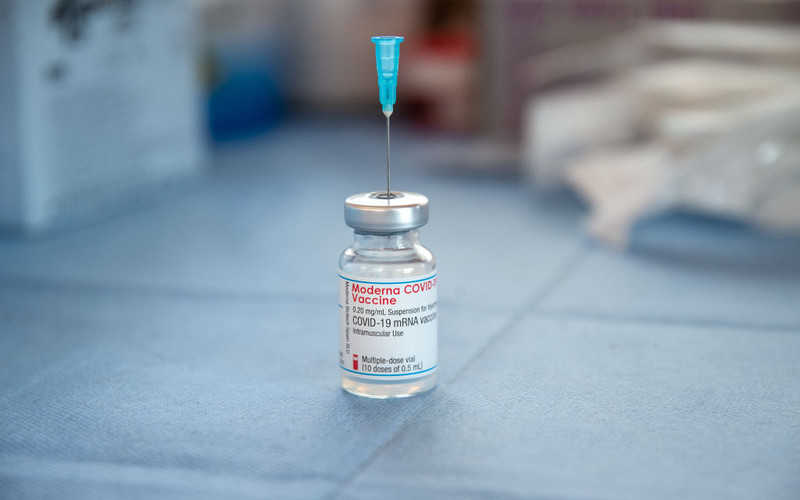 UK: Dostawa szczepionek Moderna dotrze w kwietniu
