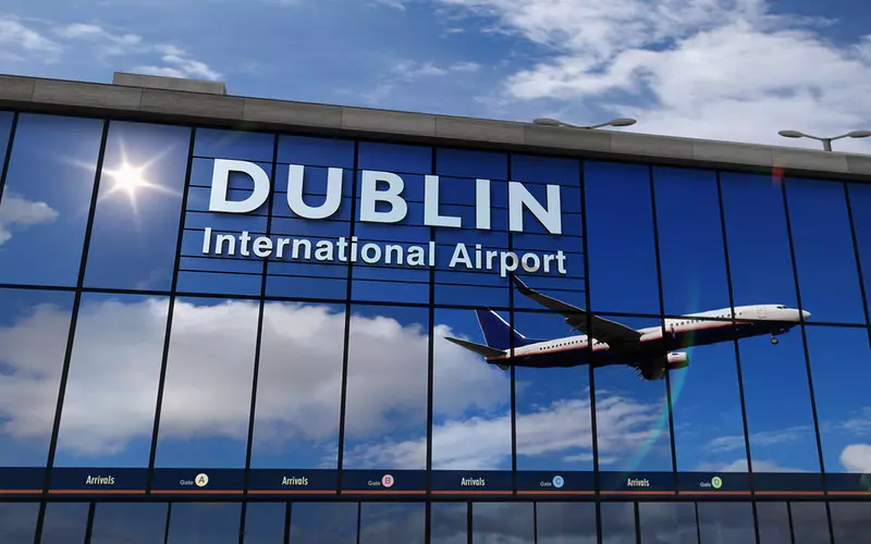Irlandia: Wymóg kwarantanny w hotelach dla przybyszów z kolejnych 26 państw