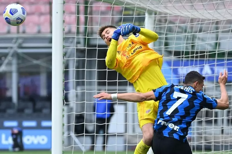 Liga włoska: Zwycięstwa czołówki, Inter bardzo bliski tytułu