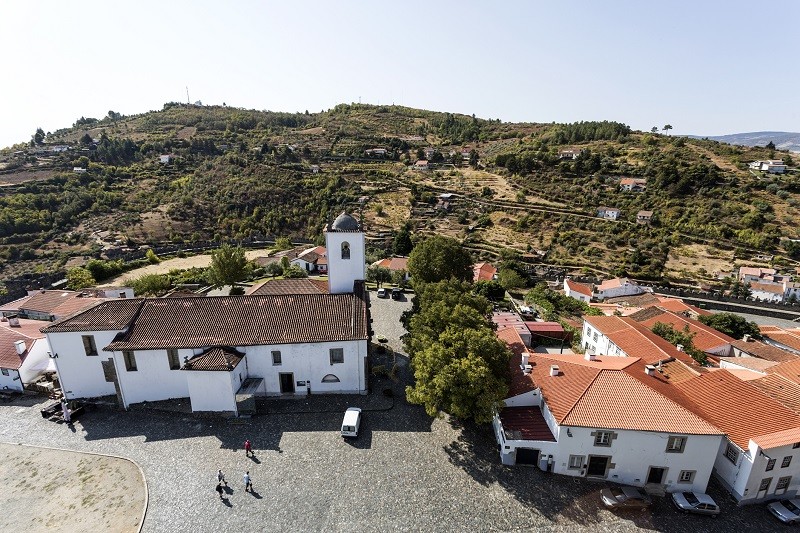 Month of free rent, internet and food basket. The city of Braganca wants to attract residents