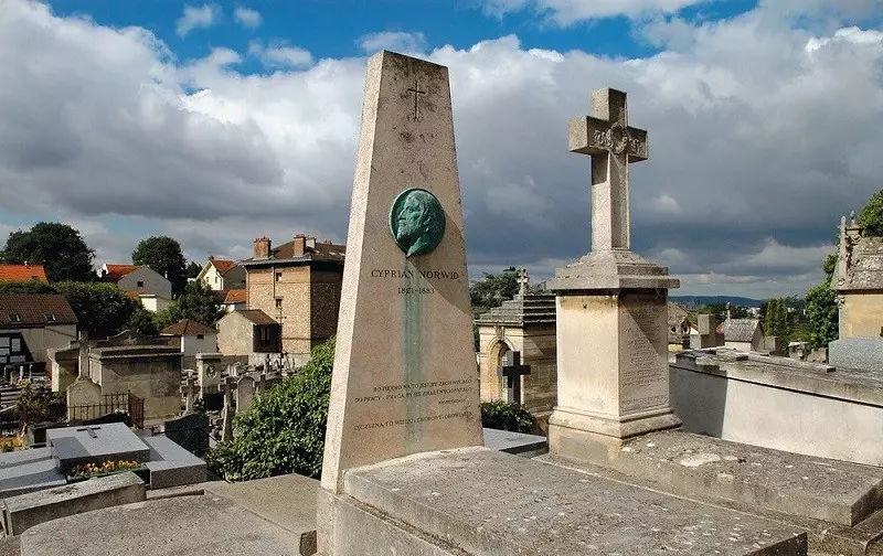 Francja: Trwa konserwacja grobu Norwida w Montmorency