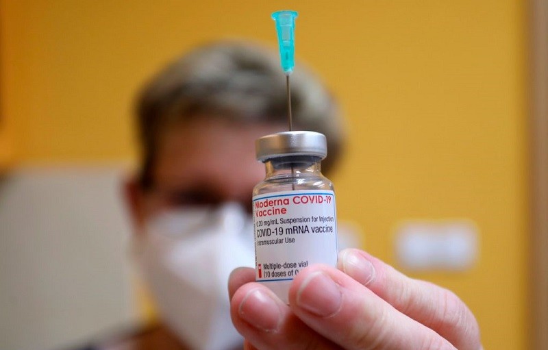 Moderna vaccine effective for at least 6 months, study shows