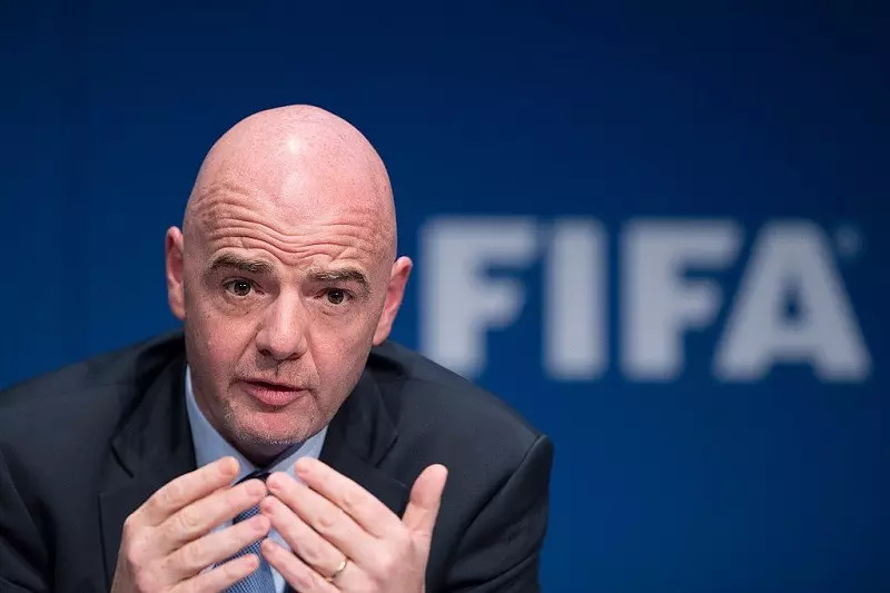 Infantino o Superlidze: "FIFA stoi murem za UEFA"