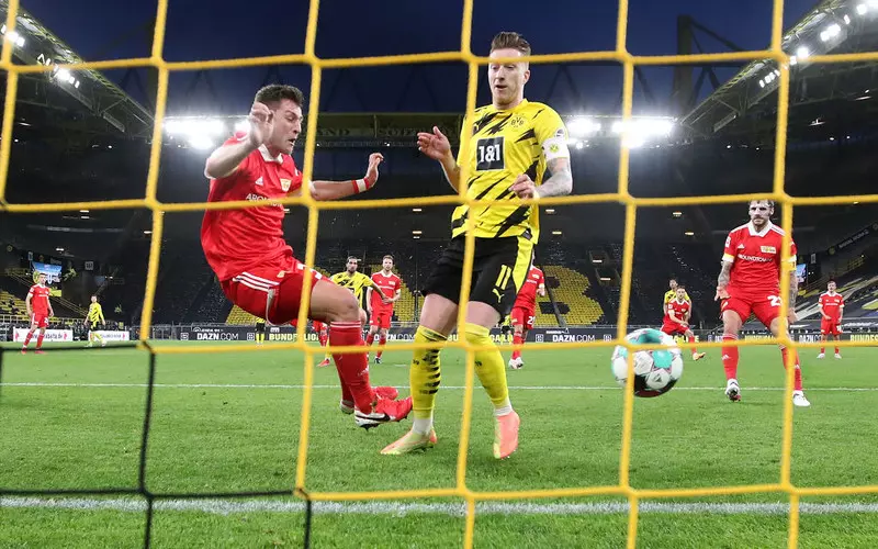 Union Berlin succumb to Borussia Dortmund with 2-0 defeat at the Signal Iduna Park