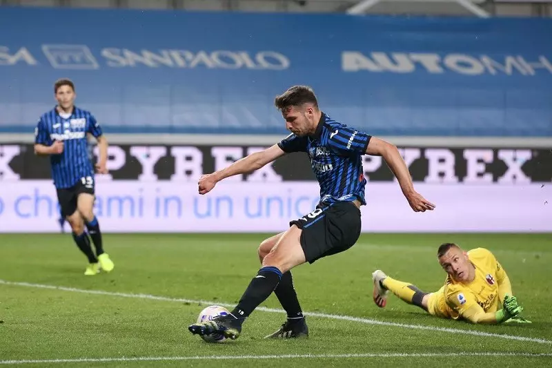 Liga włoska: Atalanta wiceliderem, Skorupski puścił pięć goli