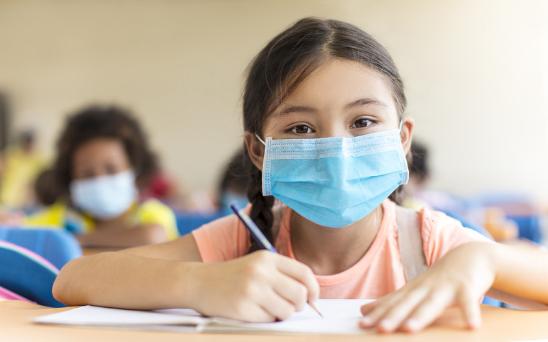 Lockdowns hurt child speech and language skills - report