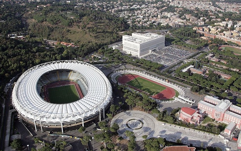 Rzym: Wstęp na stadion ze świadectwem szczepienia lub wynikiem testu