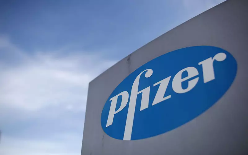 Rząd UK zamówił dodatkowe 60 mln dawek szczepionki Pfizer/BioNTech