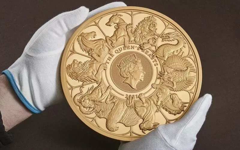UK: Zaprezentowano największą monetę w historii Royal Mint