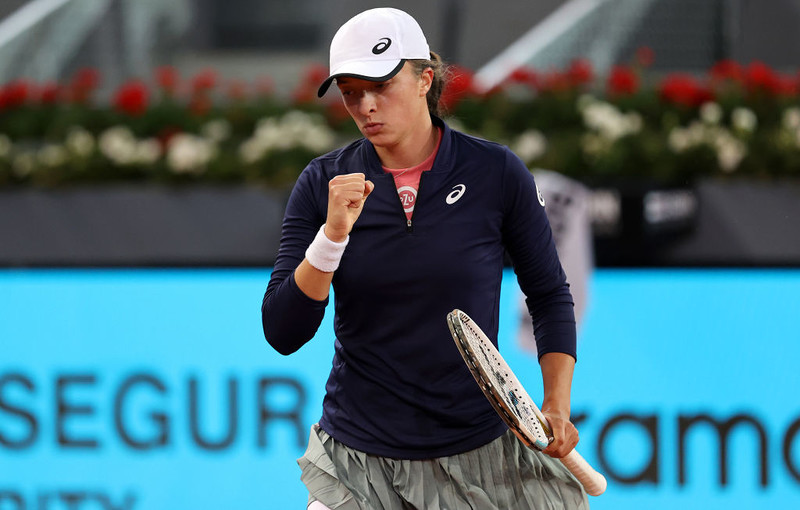 Turniej WTA w Madrycie: Świątek wygrała z Siegemund po 11. piłce meczowej