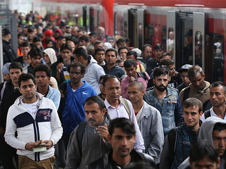 Tysiące imigrantów dobrowolnie opuszcza Niemcy i wraca do swoich krajów