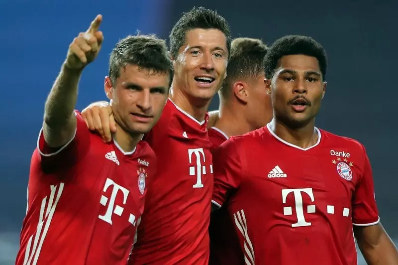 Bayern renew bid to win league as Dortmund battle Leipzig